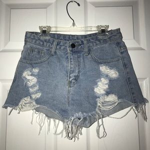 WOMEN JEAN SHORTS